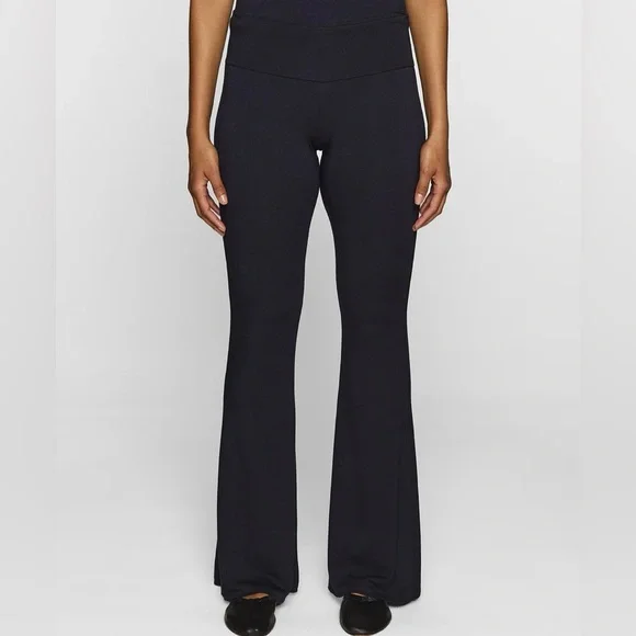 Bleusalt The Kaia Pant
Bleusalt Size 3/L - Picture 1 of 5